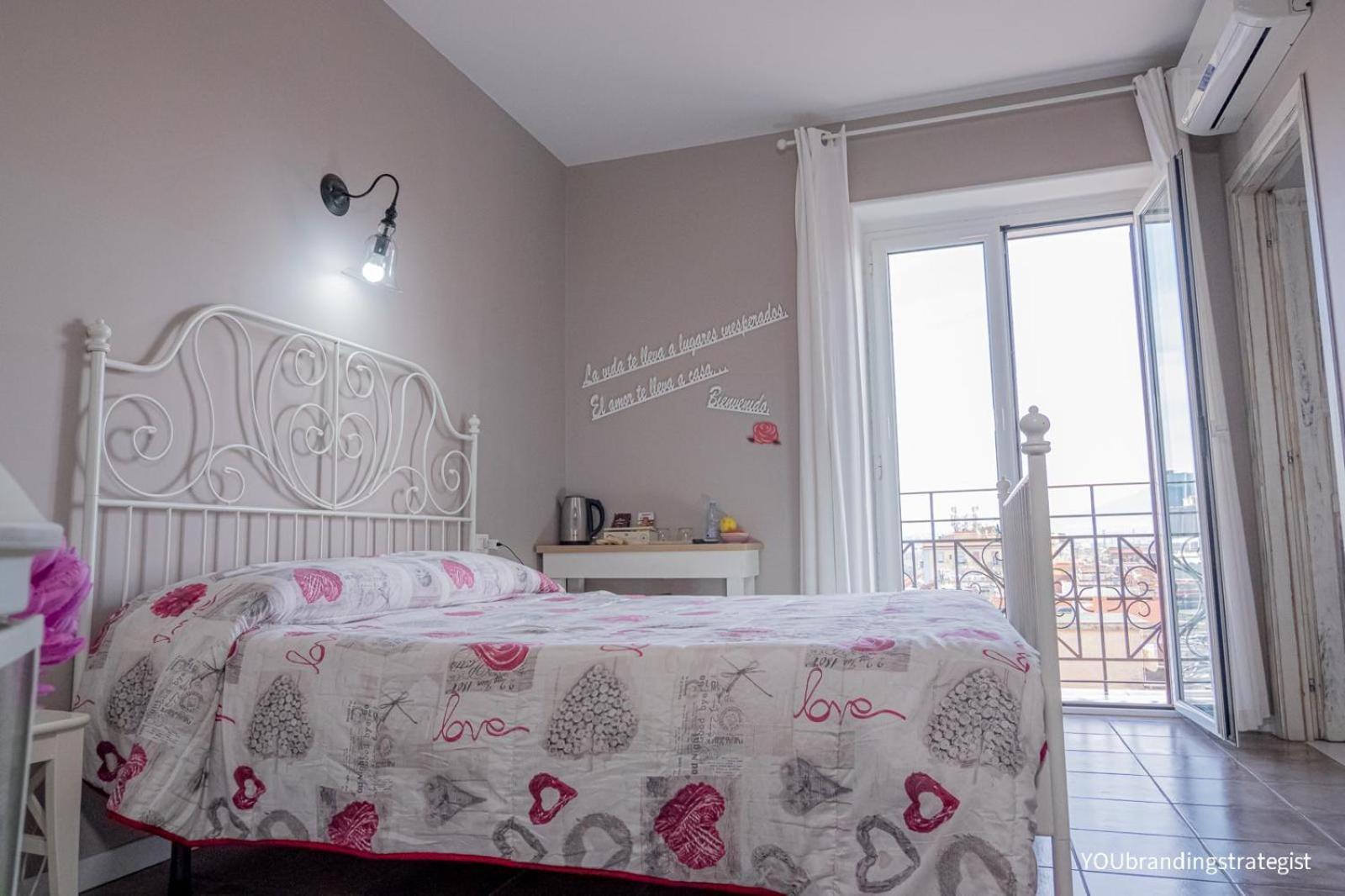 Bed and Breakfast La Peonia Neapol Zewnętrze zdjęcie